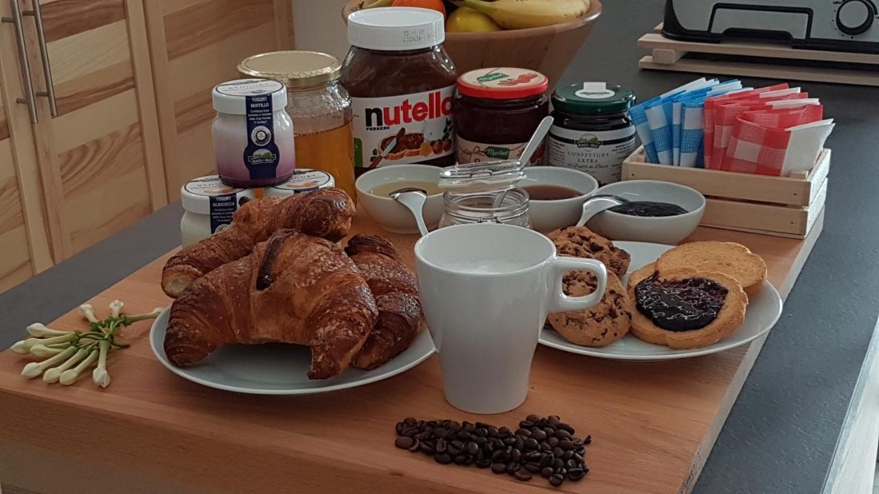 B&B Il Crocevia Teglio Dış mekan fotoğraf